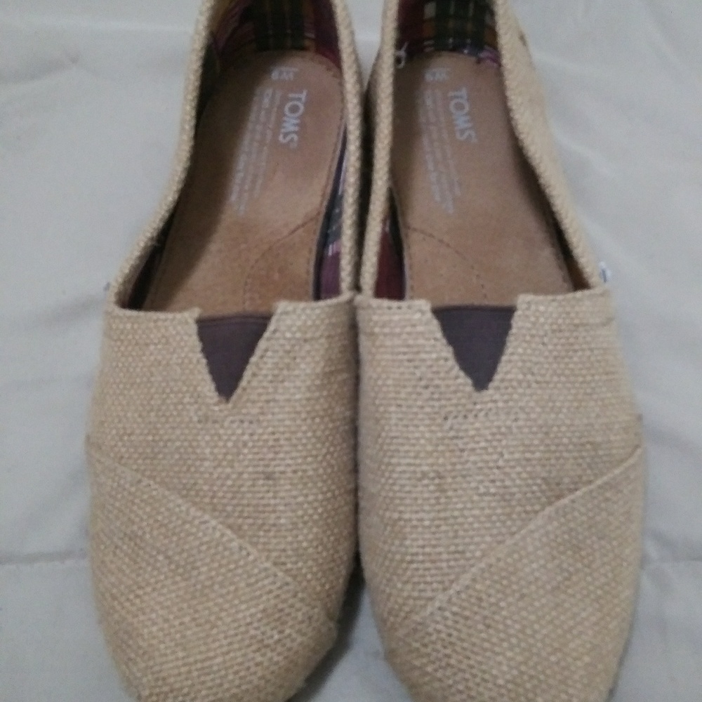 Burlap Toms slip on shoes